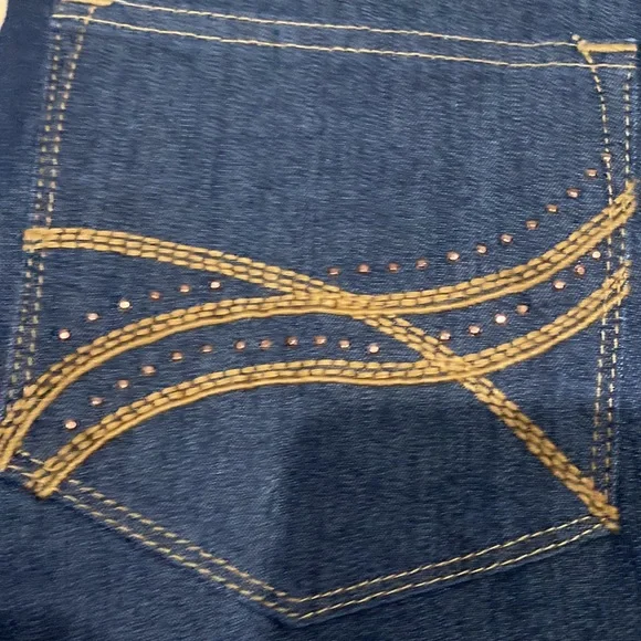 🧵 NWT Lee At The Waist Classic Fit Bootcut Dark Wash Jeans 🧵 - Picture 4 of 7